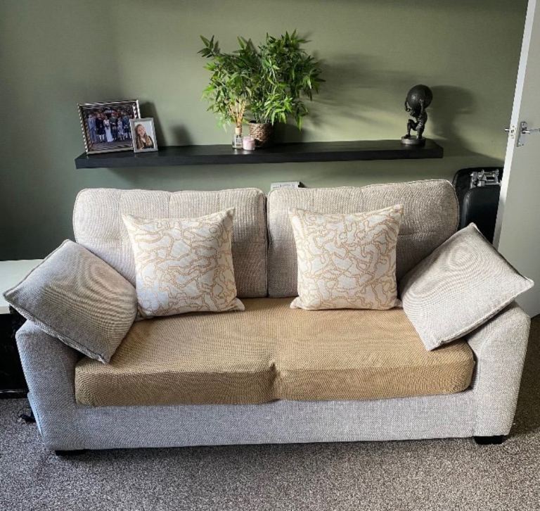 DFS 3 SEATER SOFA BED WITH MEMORY FOAM MATTRESS FOR SALE!