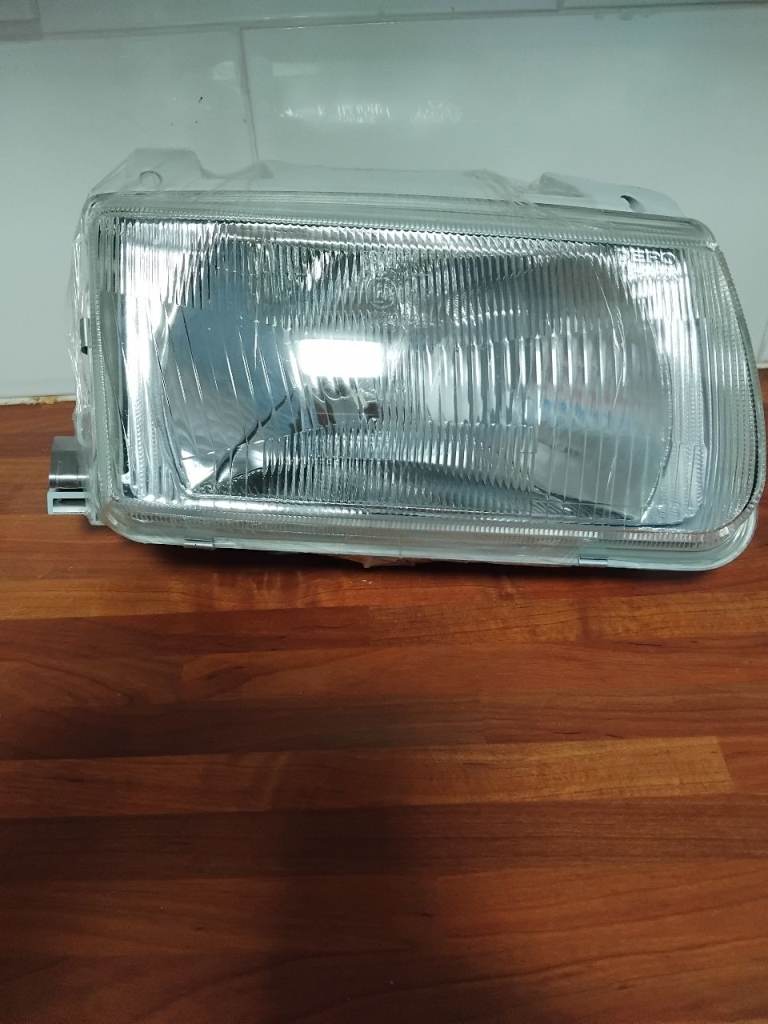 Skoda Fabia/ VWPolo headlight