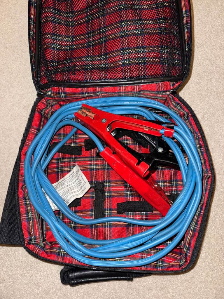 Heavy duty jumper leads, booster cables