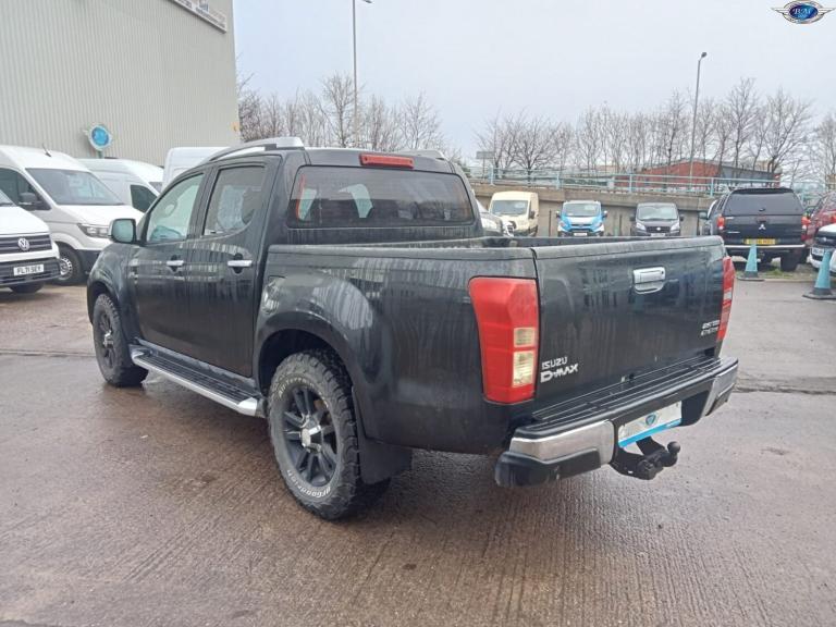 ISUZU D-MAX 2.5 TD Utah Black Manual Diesel 2015