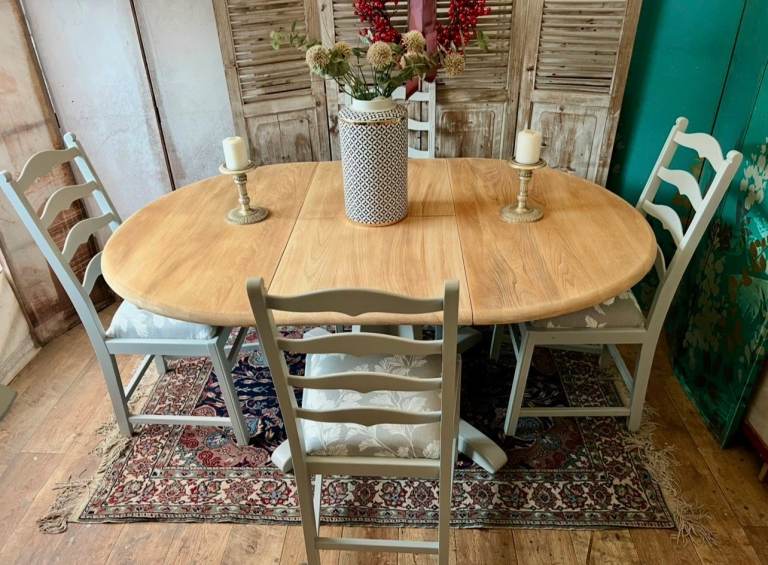 image for Vintage extendable dining table with 4 chairs by ERCOL – local delivery