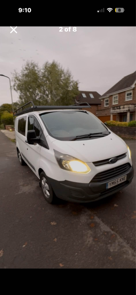 Ford Transit custom crew cab