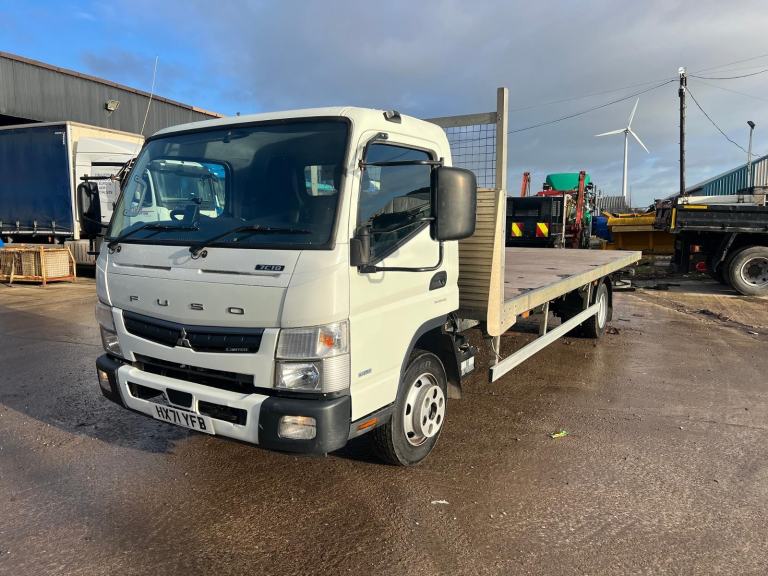 2022 Mitsubishi Canter 70C18 20FT FLAT , ONLY 66,972 MILES 