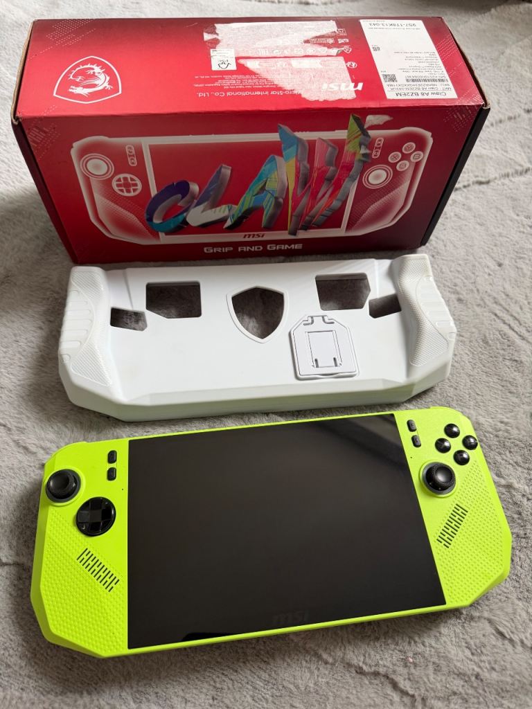 MSI Claw A8 BZ2EM Ryzen Z2 Extreme 24GB 1TB SSD 8" 120Hz Handheld Gaming PC Neon Green