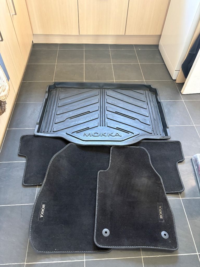 Car mats x 4 and Boot Liner - Vauxhall Mokka