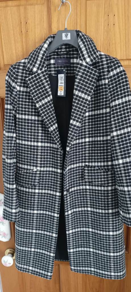 Ladies Coat by Marks and Spencer in Black and White