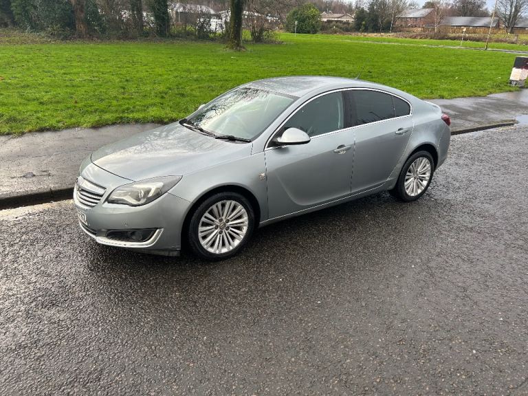 AUTOMATIC INSIGNIA 2.0 DIESEL MOT 2027 NO ADVISORS 
