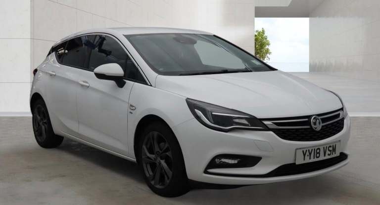  Vauxhall Astra 1.4i Turbo SRi Euro 6 5dr Petrol Manual