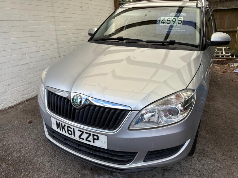 2011 Skoda Roomster 1.2 12V SE Plus 5dr MPV Petrol Manual