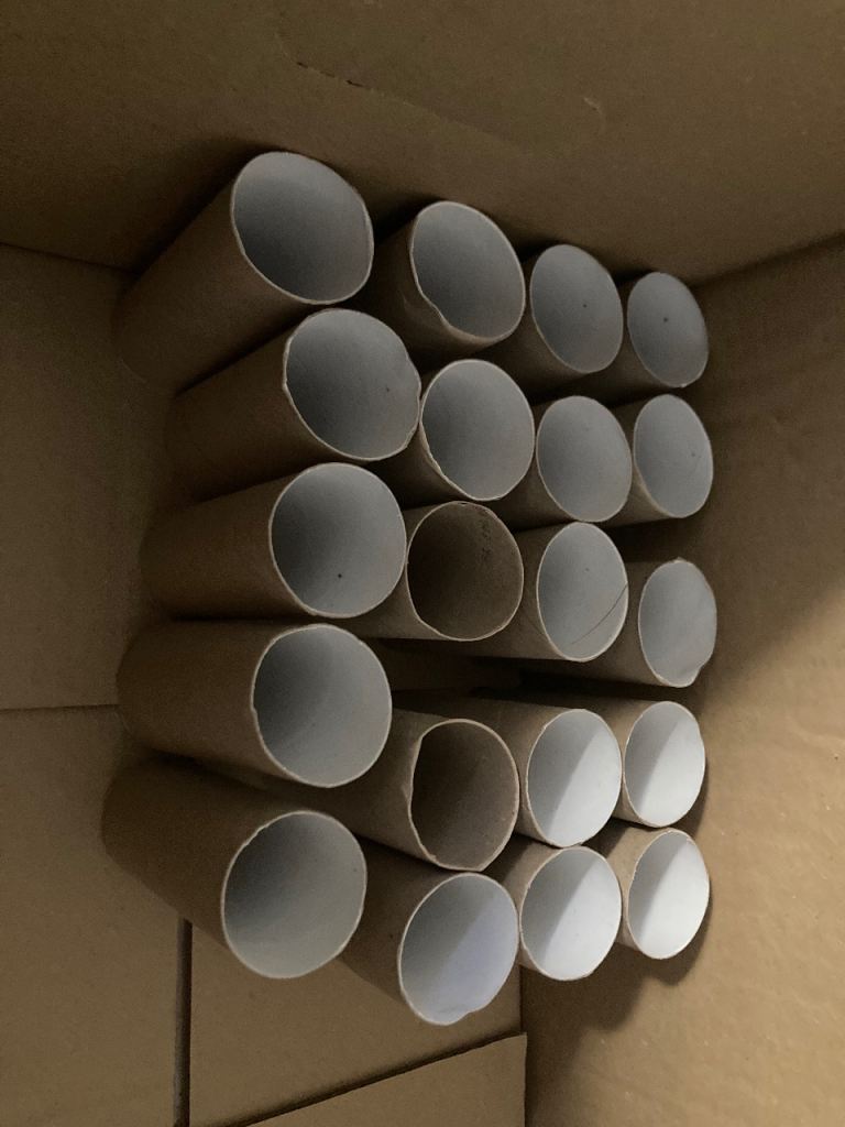 Toilet rolls tubes 