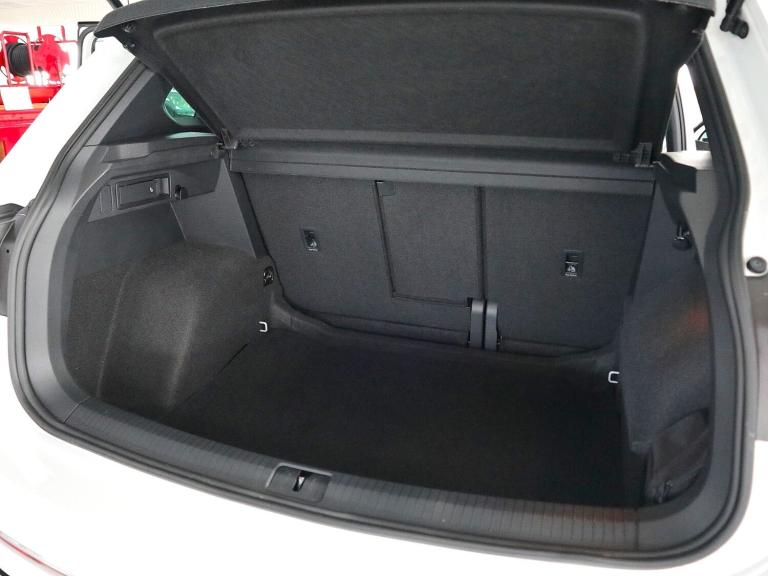 2021 Volkswagen Tiguan 1.5 TSI 150 R-Line 5dr DSG ESTATE PETROL Automatic
