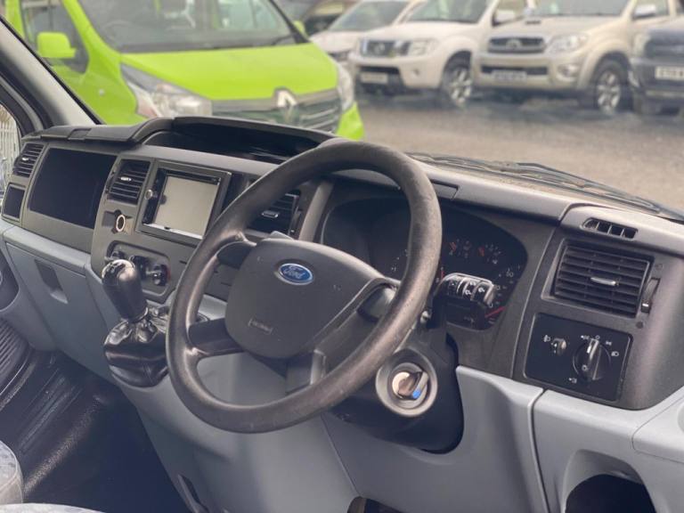 2009 Ford Transit Medium Roof Van TDCi 85ps PANEL VAN DIESEL Manual