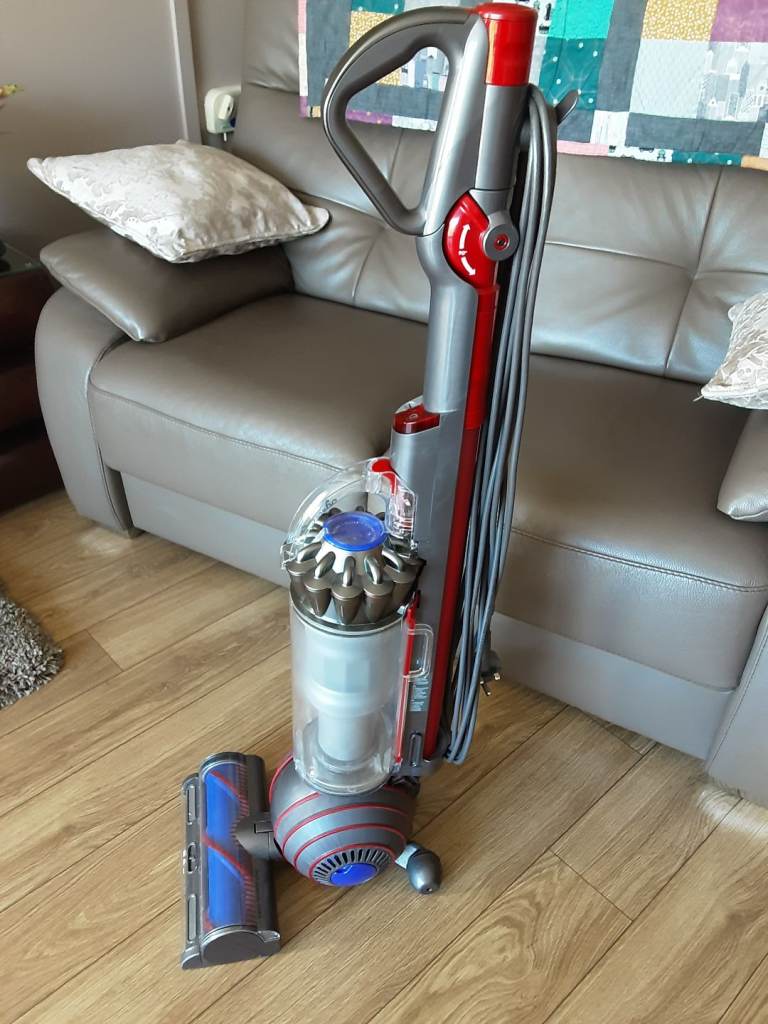 DYSON BALL VACUUM CLEANER 