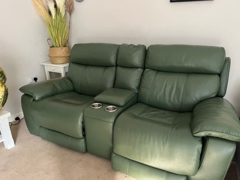 Lucius 2 Seater Power Rocker Recliner & Console