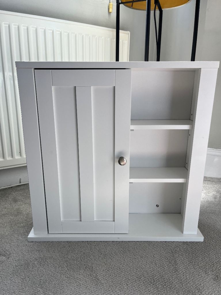 Bathroom cabinet with adjustable shelves and door 