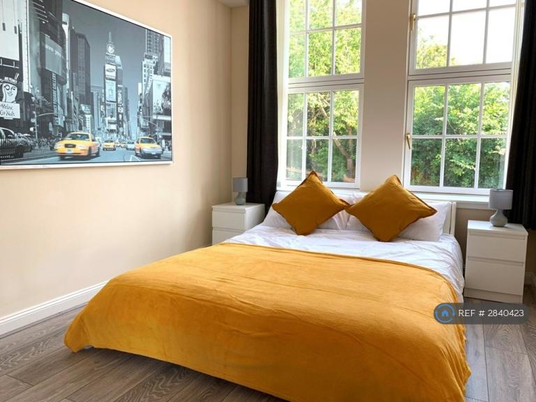 2 bedroom flat in Glenagnes Gardens, Dundee, DD2 (2 bed) (#2840423)