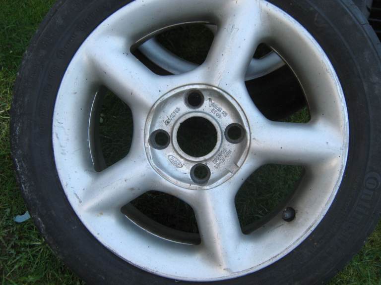 Ford Escort GTI alloys