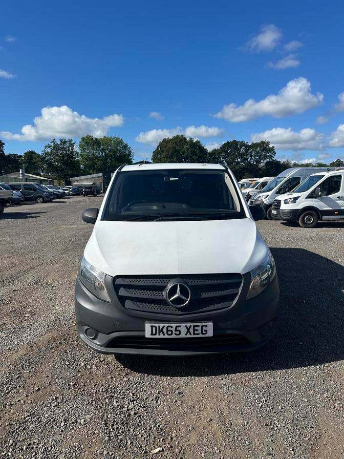 Mercedes-Benz Vito Vito 114 Bluetec Crew Cab Manual