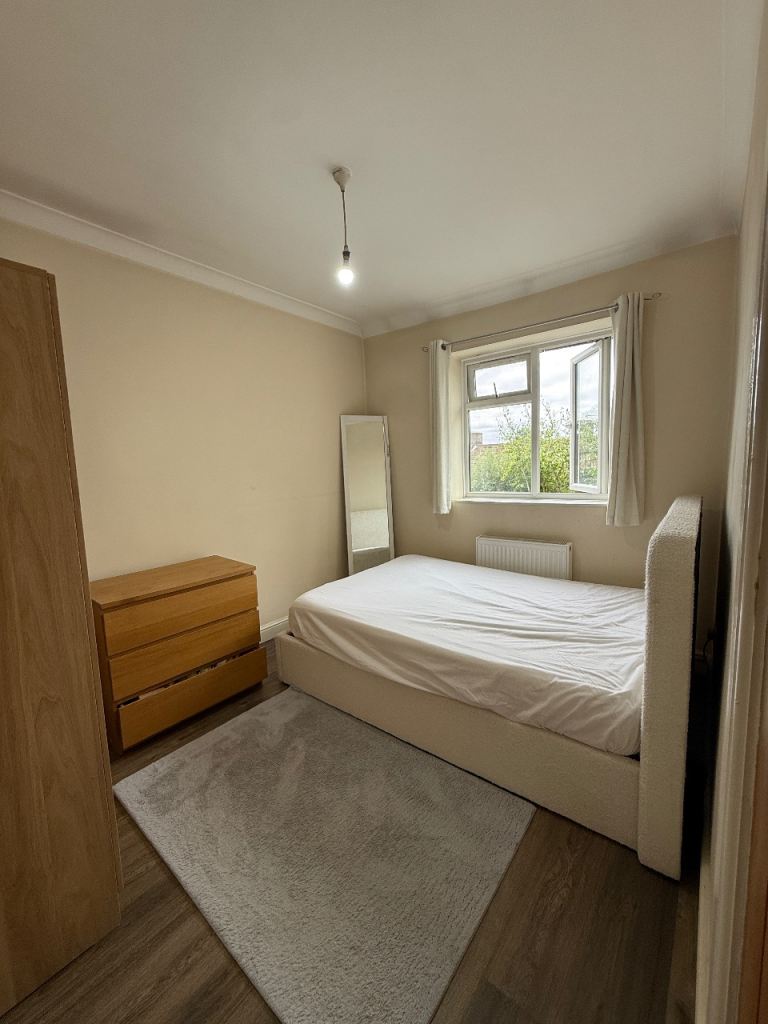 Single Room for Rent