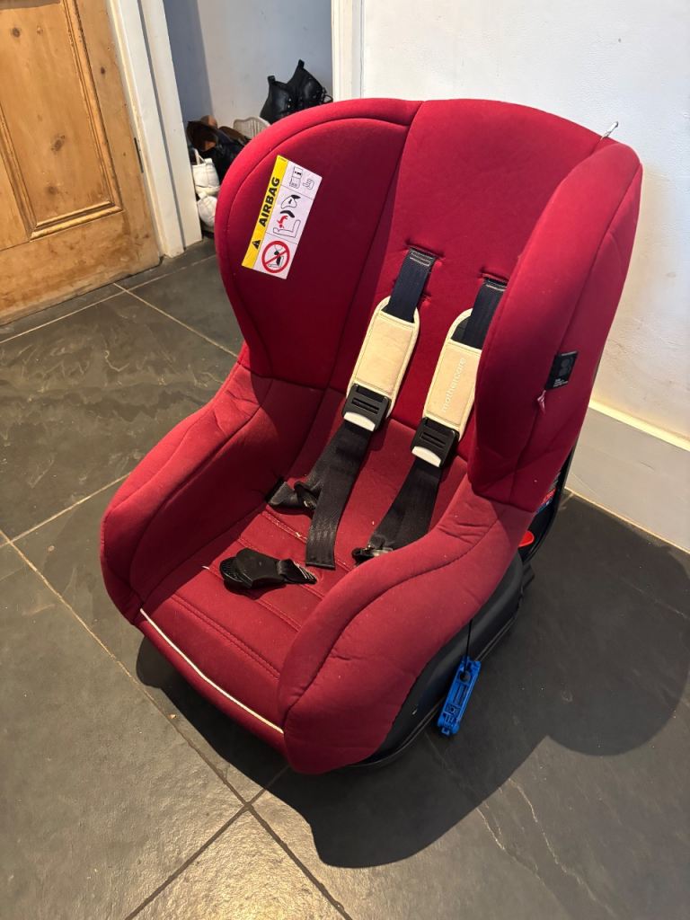 Mothercare Burgundy Car Seat - 0-18kg