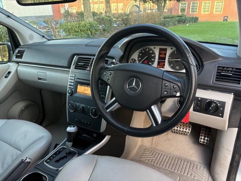 2008 Mercedes-Benz B Class B200 CDI SPORT 5DR CVT AUTO **£2845 SPEC EXTRAS WHEN NEW **AUTOMATIC M...