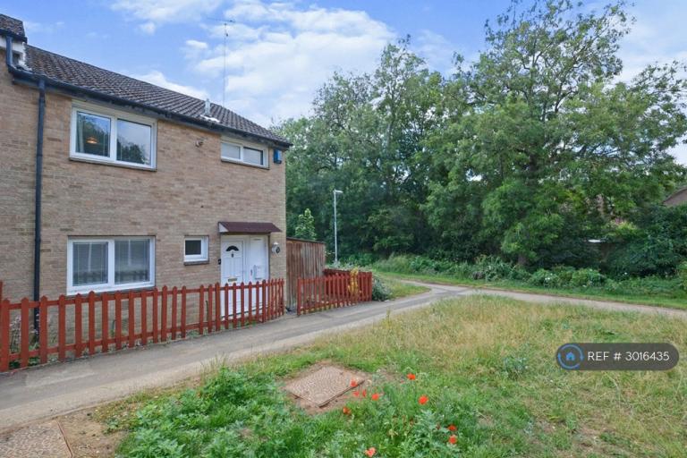3 bedroom house in Maidencastle, Northampton, NN3 (3 bed) (#3016435)