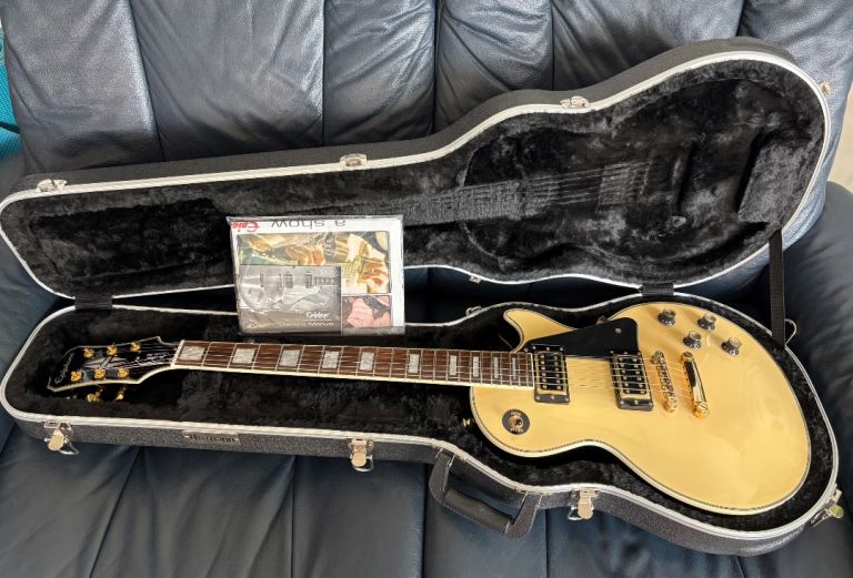 Epiphone Les Paul Custom PRO “Blackback” 2016 limited edition with Hard Case