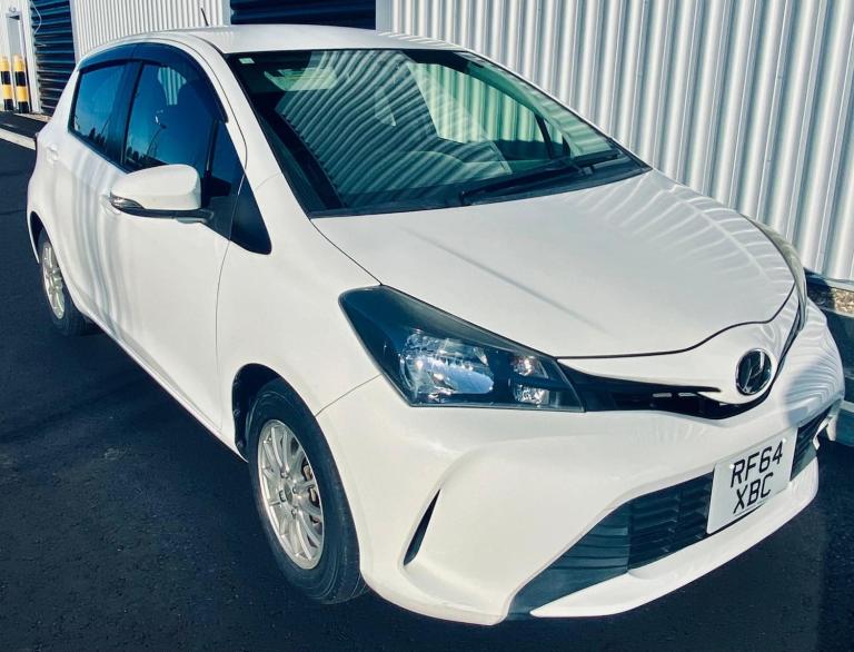 2015 Toyota Yaris 1.33 VVT-i Excel 5dr [Appearance pack] Hatchback Petrol Automatic