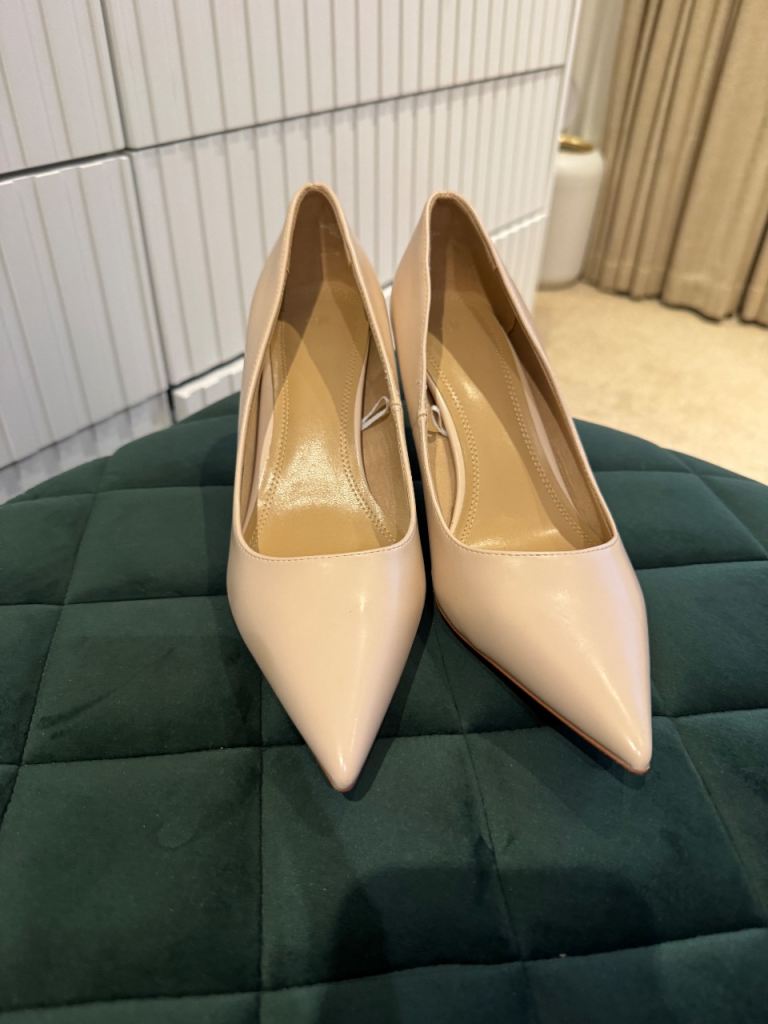 image for Women’s heels 