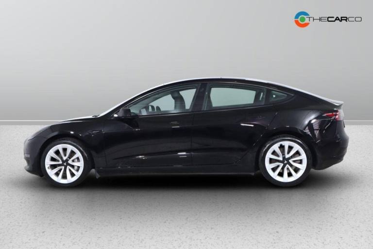 2021 Tesla Model 3 (Dual Motor) Long Range Auto 4WDE 4dr Saloon ELECTRIC Automatic