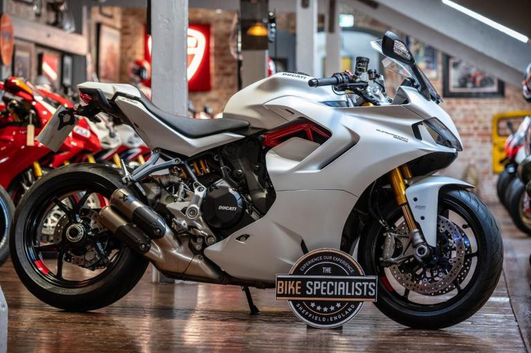 DUCATI Supersport S *1 Former Keeper - Low Mileage*