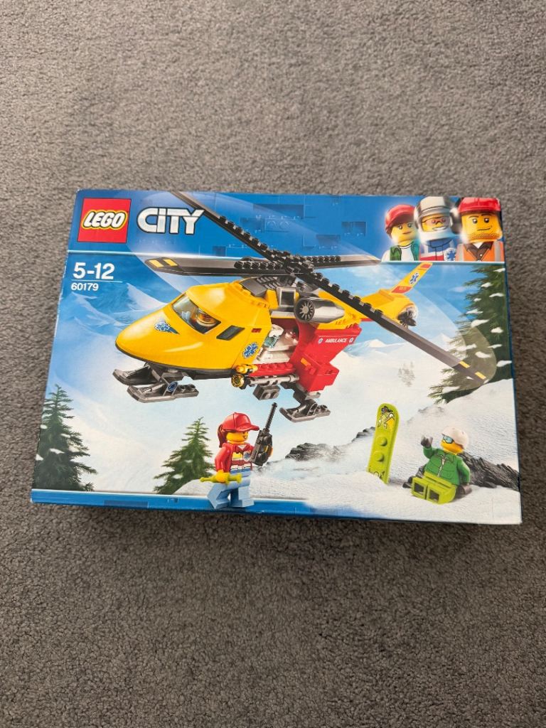 Brand New City Air Ambulance Helicopter Lego Set 60179