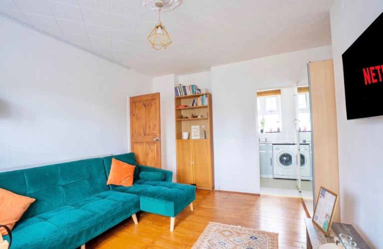 2 bed flat Finn house n1