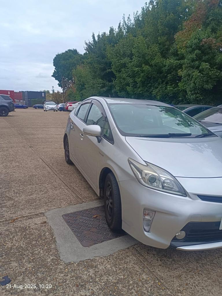 2014 Toyota Prius 1.8 VVT-h T Spirit Hatchback 5dr Petrol Hybrid CVT Euro 6 (s/s) (136 ps) HATCHB...