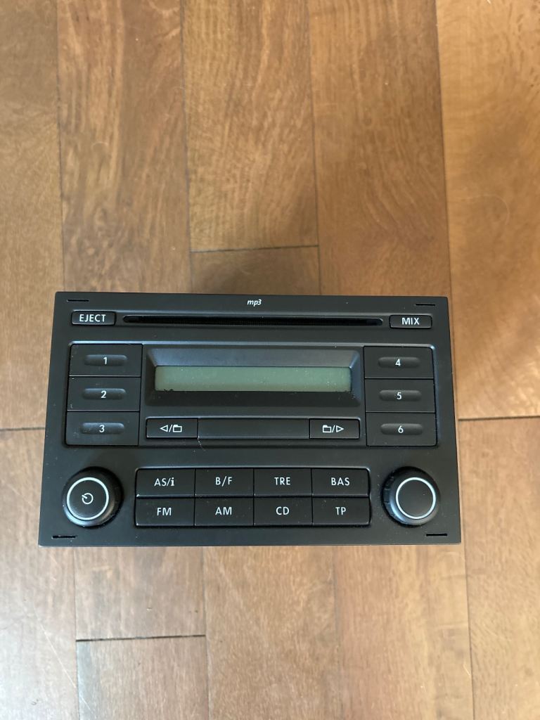 VW POLO 2008 original CD and stereo unit