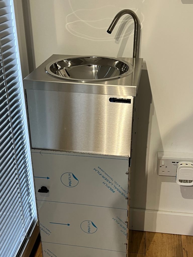 Mobile sink Odyssey 100