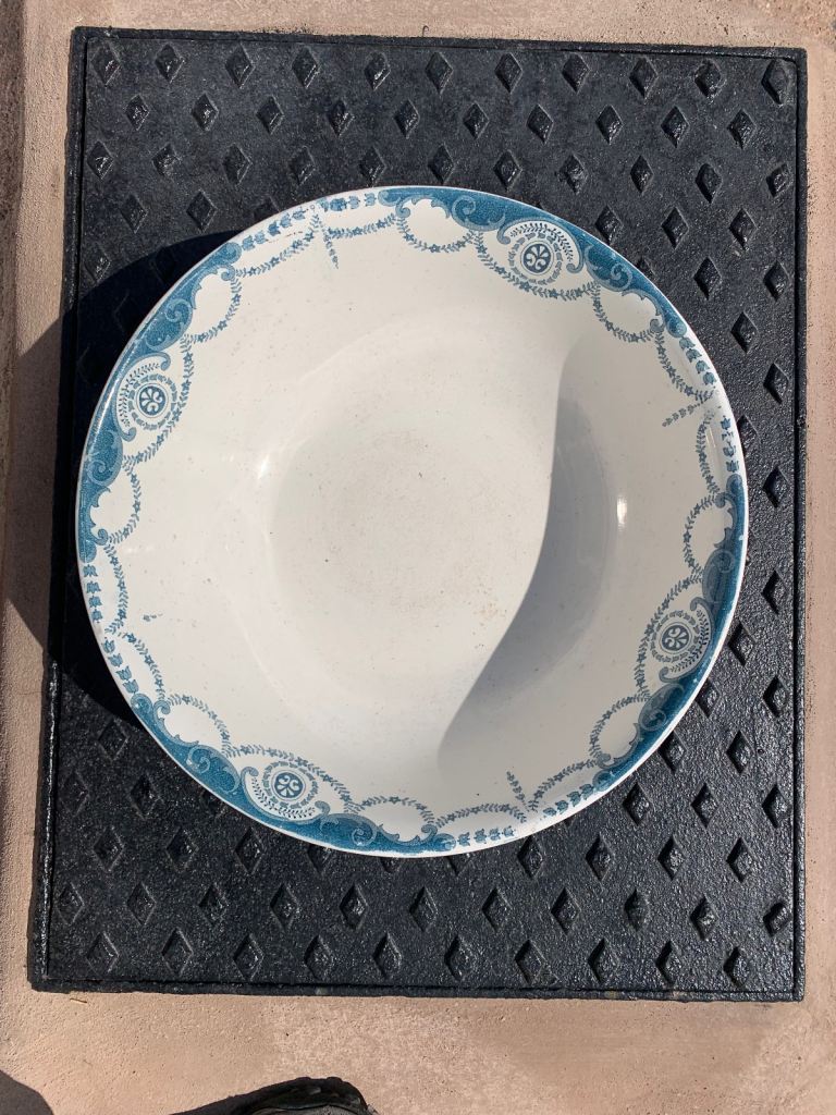 Antique large blue & white wash basin 