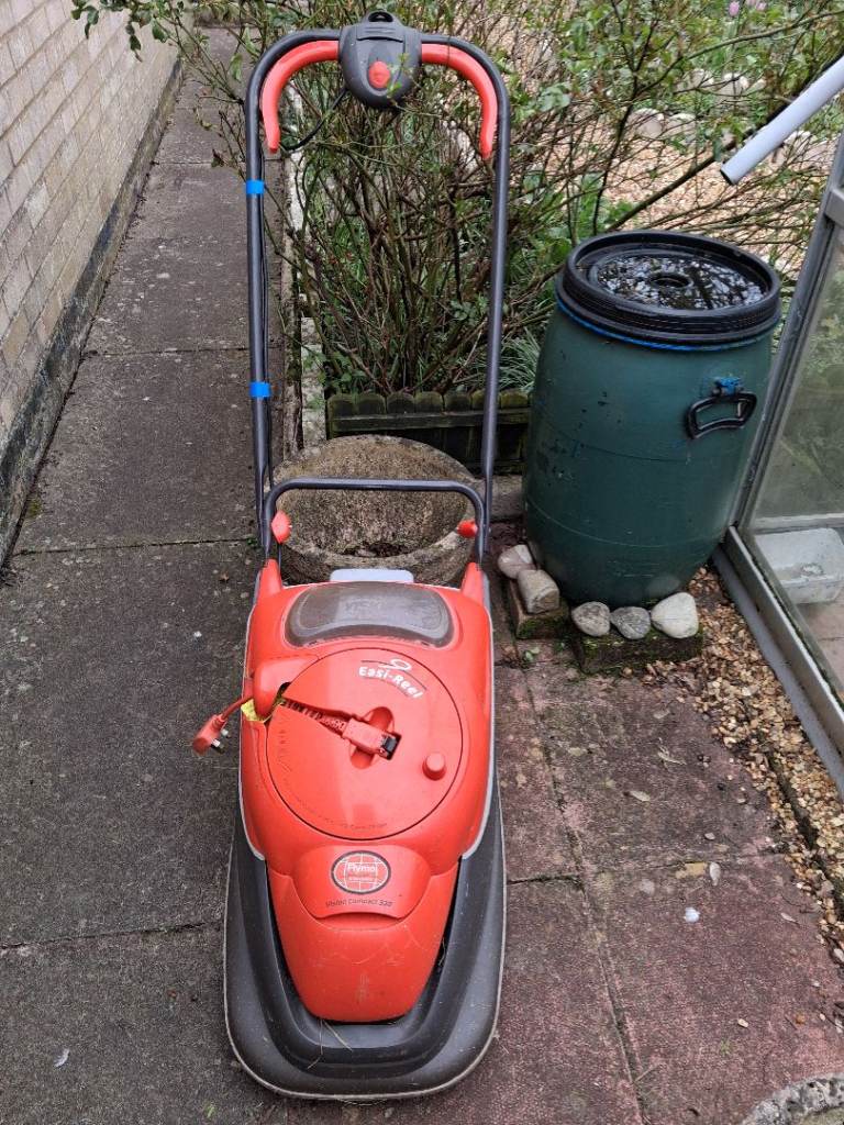 Flymo lawn mower