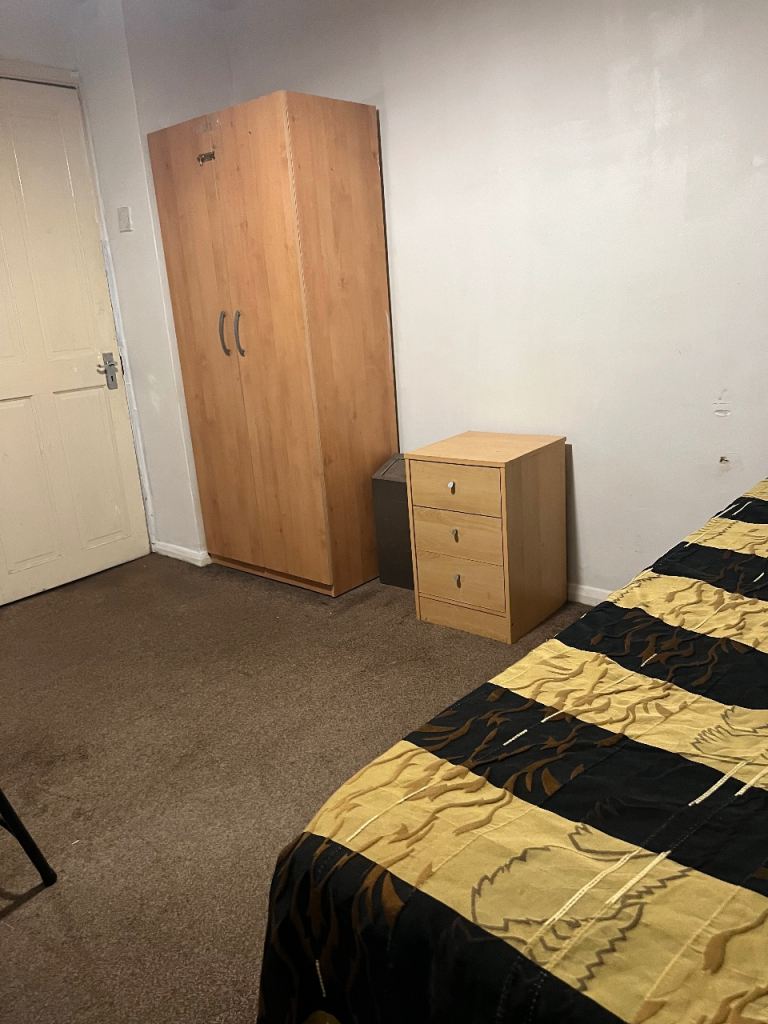 Double Room For Rent 