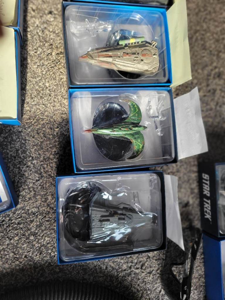 Eagle star trek voyager space ships x125