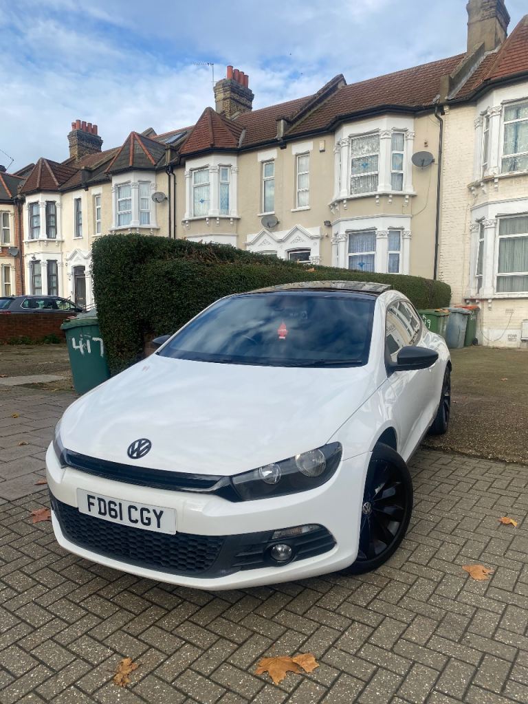 Volkswagen, SCIROCCO, Coupe, 2011, Semi-Auto, 1984 (cc), 2 doors