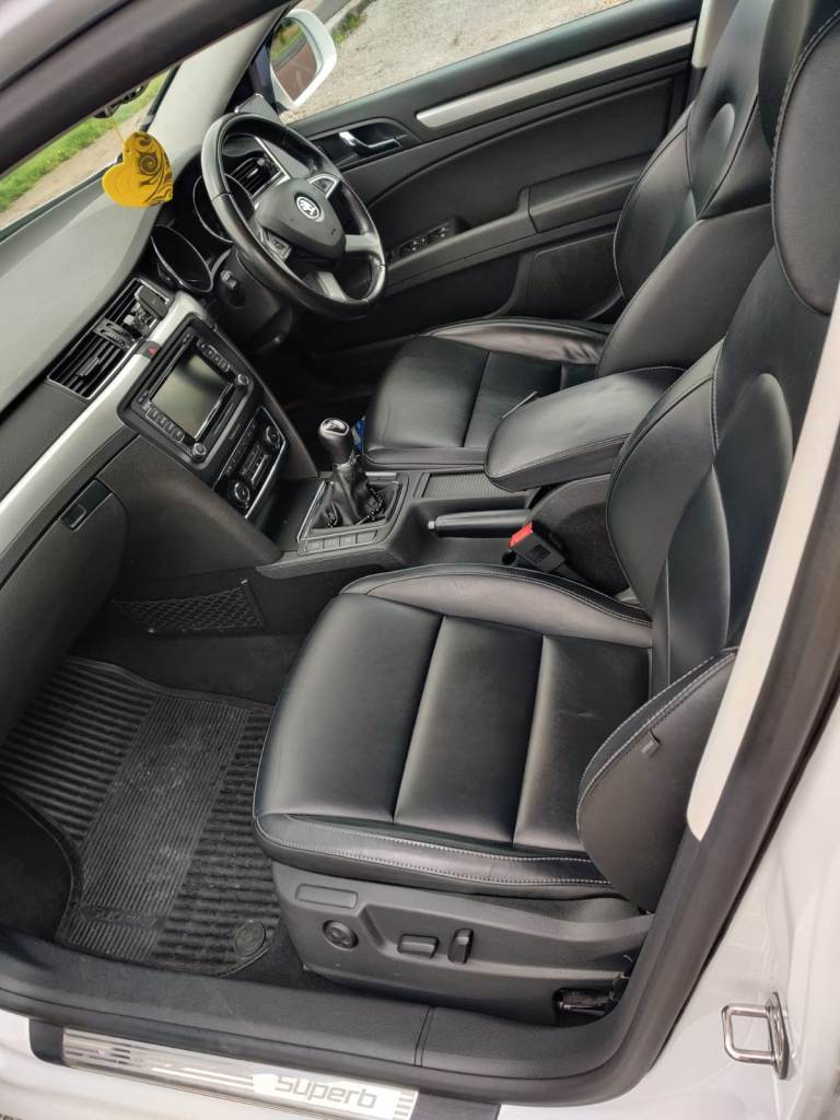 Skoda, SUPERB, Estate, 2014, Manual, 1968 (cc), 5 doors