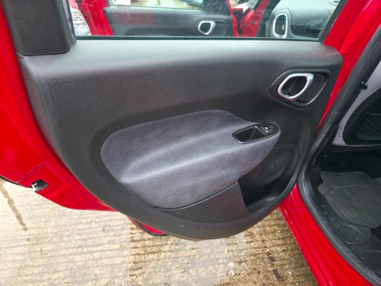  Fiat 500L 1.4 Lounge Euro 6 5dr Petrol Manual