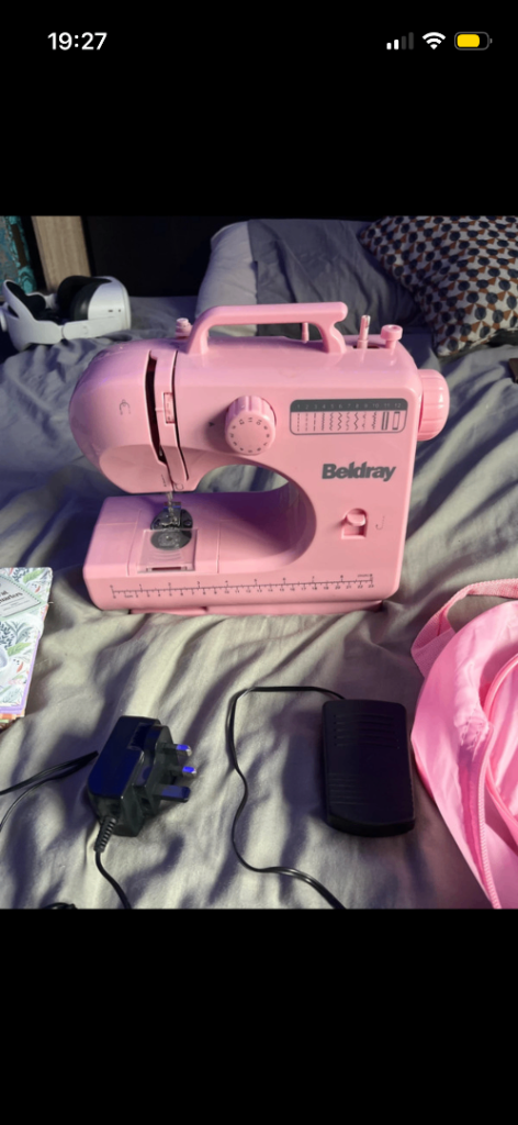 Pink Sewing Machine Kit – Unused – With Fabric Bundle & Bag