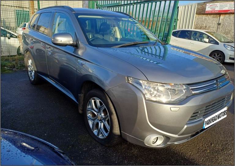 Mitsubishi, OUTLANDER, Estate, 2015, Other, 1998 (cc), 5 doors