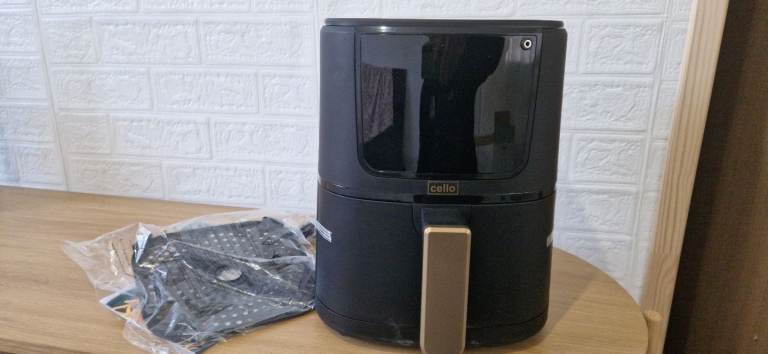 Brand New Cello 4L Air Fryer - Visual Window