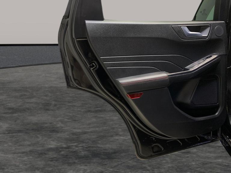 2022 Ford Kuga 2.5 EcoBoost Duratec 14.4kWh ST-Line X SUV 5dr Petrol Plug-in Hybrid CVT Eu Suv PE...