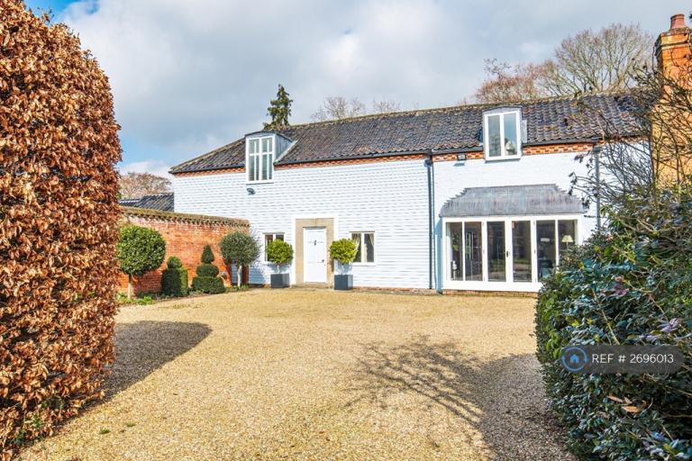 4 bedroom house in West Wing, Nr15 1Na, NR15 (4 bed) (#2696013)