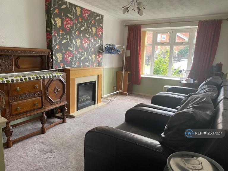 4 bedroom house in Partridge Piece, Bedford, MK43 (4 bed) (#2637227)