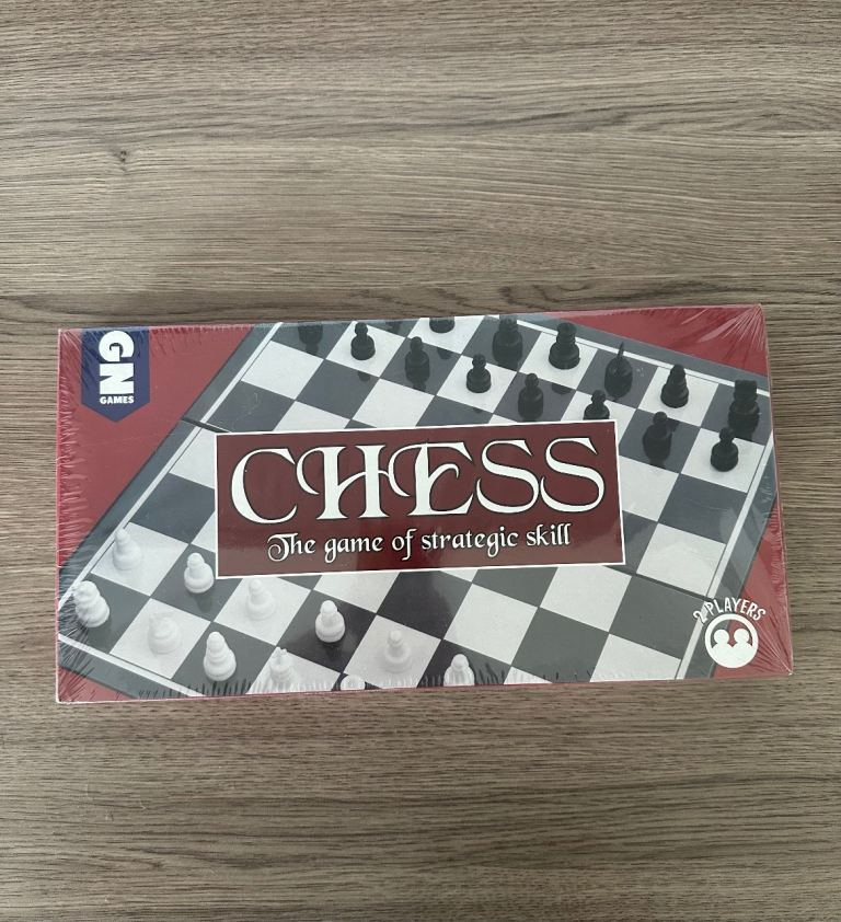 Chess set, brand new 